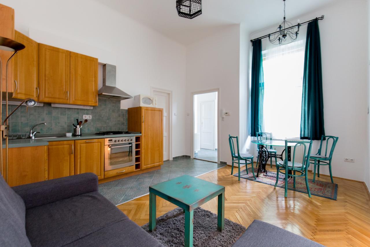 Bpm-W8 Central Apartment Будапеща Екстериор снимка